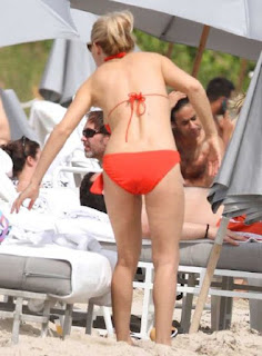 Retro Bikini Jenny Mccarthy Wears Orange Bikini At Miami Beach